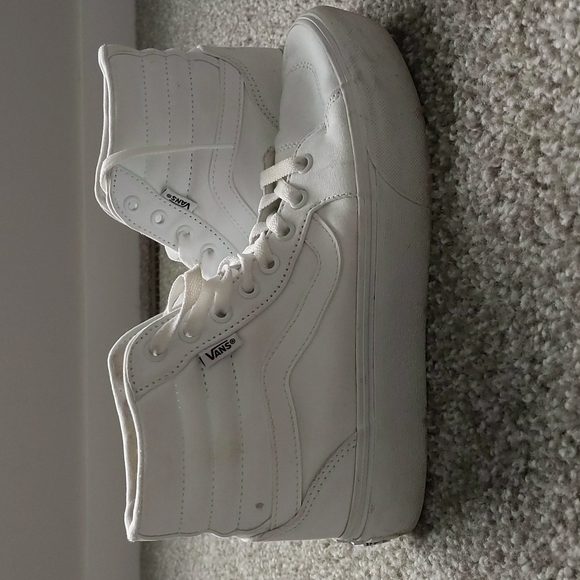 White high top VANS - Picture 2 of 3